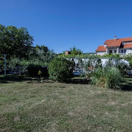 Gordana 3* Supetarska Draga